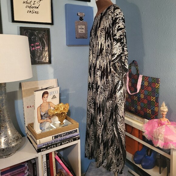 Carla Christoph Sequin Kaftan Dress - Picture 4 of 10